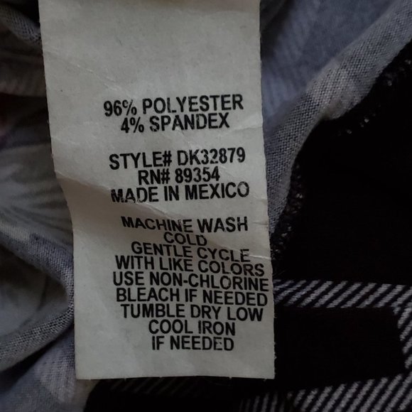 Ultra Flirt Black Gray Red Green Floral Grid Soft Off/On Shoulder Top L (Jun) - Picture 11 of 11